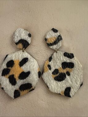 Claire's White Leopard Faux Fur Hexagon Drop Earrings with Black and Tan Spots